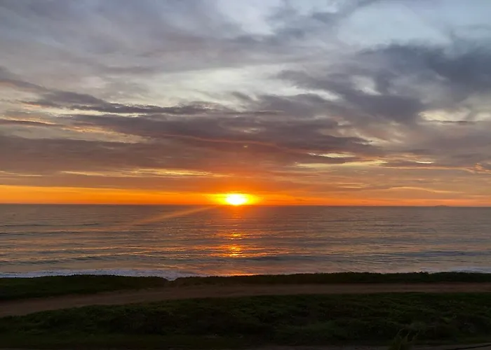 Casa Em Frente Ao Mar C Lazer Em Barra De Sao Joao